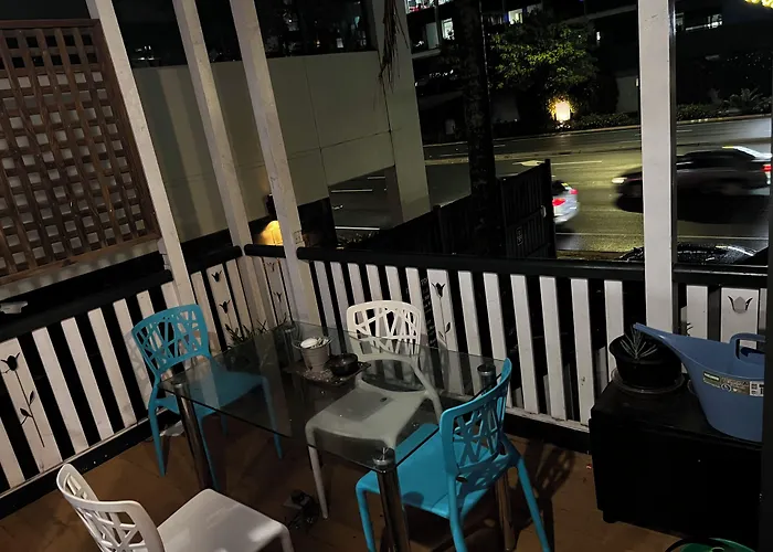 Palm Hamilton Backpacker Hostel Brisbane